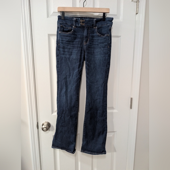 American Eagle, Women's 8R, Stretch Kick Boot Jeans, Dark Wash, Mid-Rise - Picture 1 of 6
